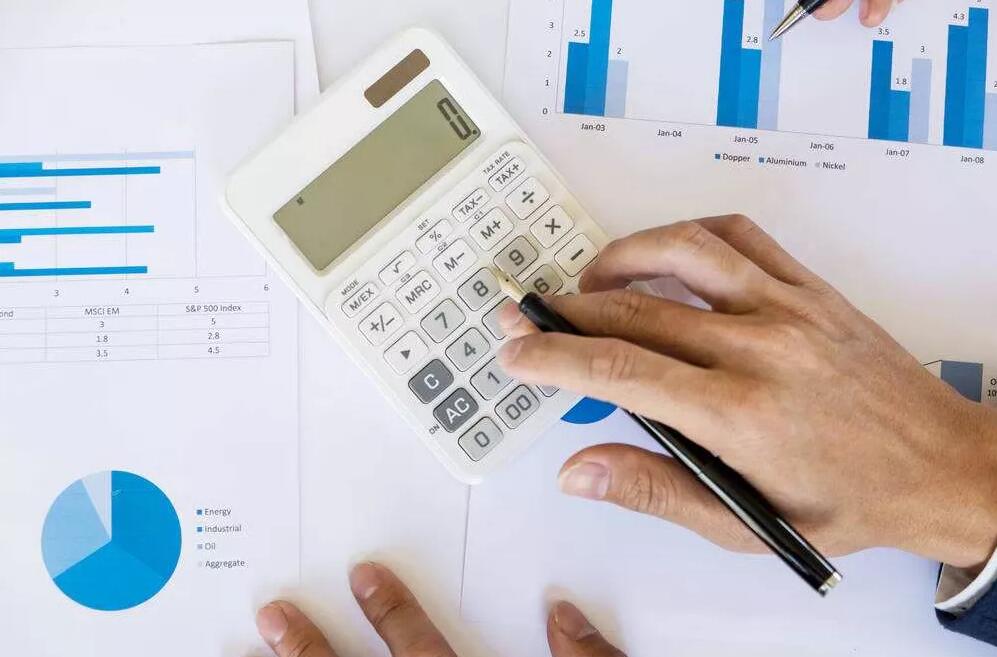 香港公司怎么報(bào)稅？來看看他們怎么說？