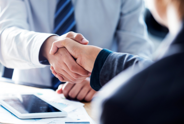 香港公司賬戶被凍結(jié)，賬戶里的錢怎么取出來呢