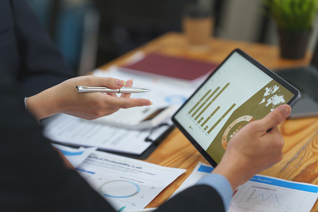 香港公司運(yùn)營(yíng)審計(jì)費(fèi)用與報(bào)稅流程全面解析