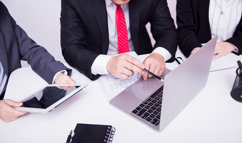 公司注冊(cè)香港，不在香港開戶可以嗎?